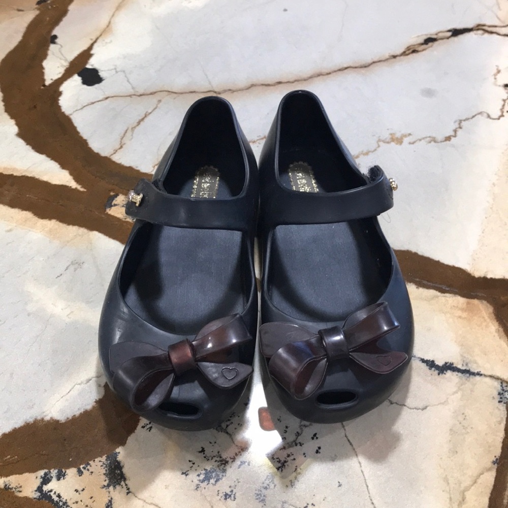 Mini Mellissa black shoe with brown bow children